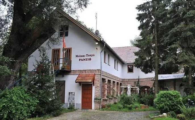 Malom Tanya Panzio לינה וארוחת בוקר